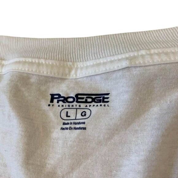 Michigan State Spartans T-Shirt Women’s Size Large NWT St. Patrick’s Day V-Neck - Picture 3 of 4